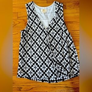 Anthropologie Maeve Coralie Black and White Floral Eyelet Wrap Tank Top size 4